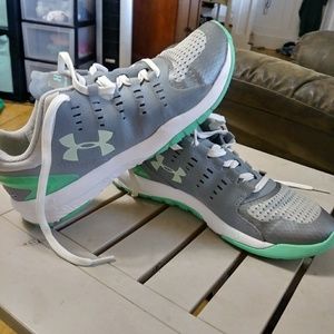 Women's UA Charged
